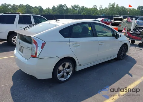 2013 Toyota Prius Three Se z USA, uszkodzony, nr VIN JTDKN3DU8D5601612